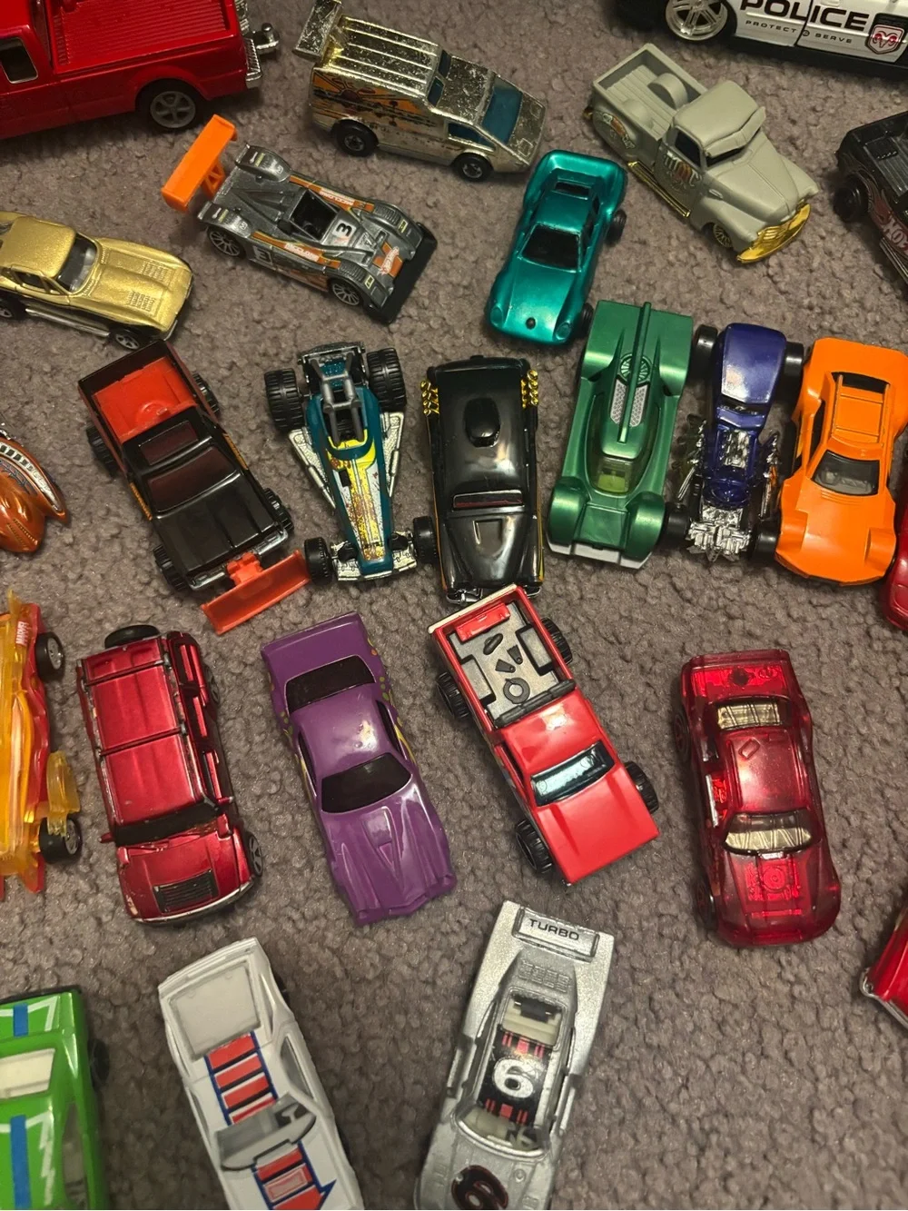 Hot Wheels,MatchBox&Mixed BrandsLot Of 58 cars trucks ect.